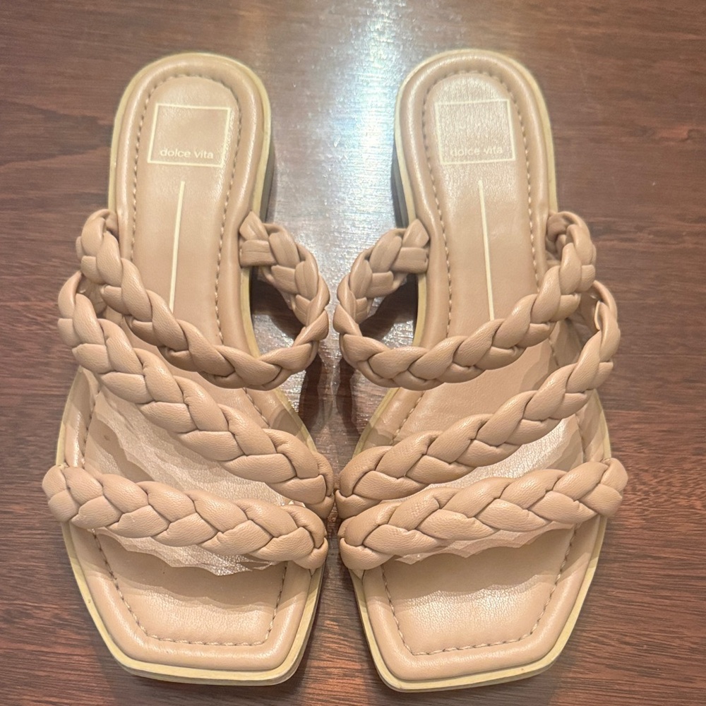 Dolce Vita Women's Beige Braided Sandals
